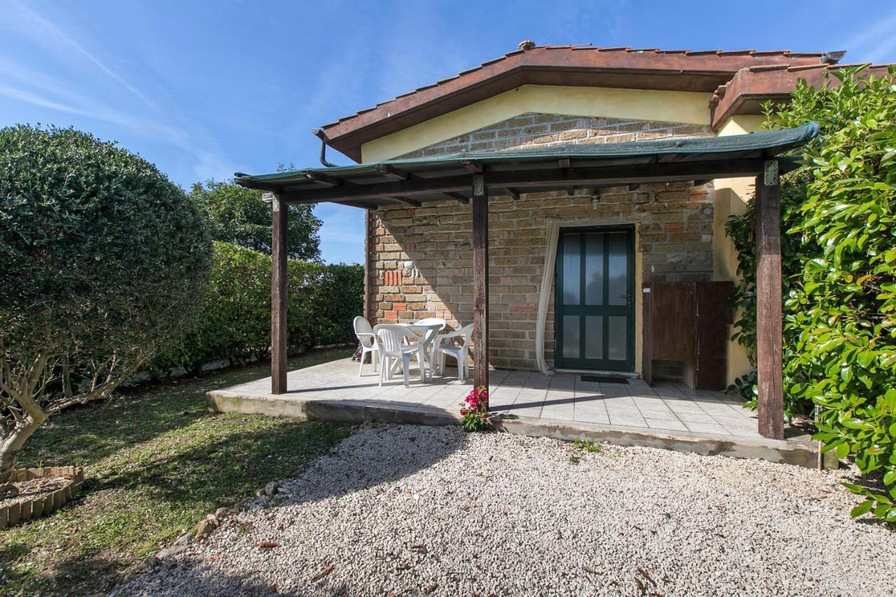 Agriturismo Torre Flavia Ladispoli Exterior photo